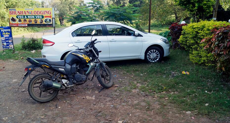 Bhushan Lodging & Boarding, Lonavala 3